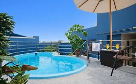 Nobility Grand Hotel